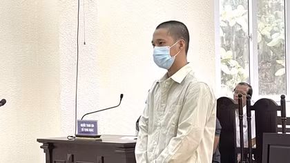 Kẻ cướp tài sản của tài xế xe ôm lãnh 15 năm tù