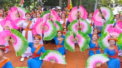 Rộn ràng Lễ hội Katê của người Chăm Bình Thuận