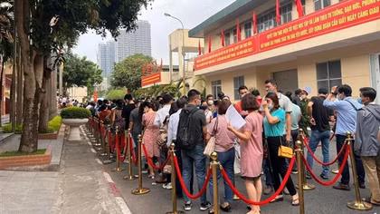 Cảnh giác với “cò” nhà ở xã hội