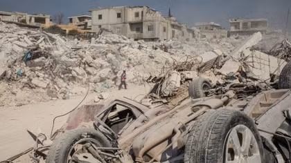 Thủ lĩnh phiến quân Syria xin viện trợ động đất