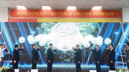 Hà Nội triển khai hệ thống vé liên thông đa phương thức trên 14 tuyến buýt