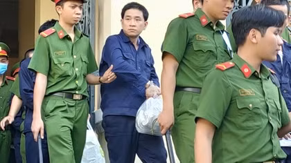 Trả hồ sơ điều tra bổ sung vụ vận chuyển 216 kg ma túy