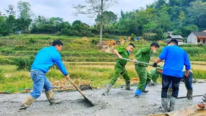 Nghị quyết số 12 của Bộ Chính trị - dấu ấn xây dựng Đảng, xây dựng lực lượng CAND