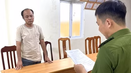 Làm sai lệch hồ sơ đất đai, nguyên cán bộ phường bị bắt