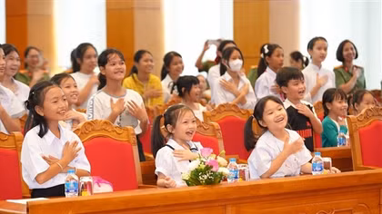 Tập huấn chuyên đề cho các bạn nhỏ chương trình “Mẹ đỡ đầu” trong CAND.