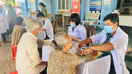 Công an Tây Ninh với nhiều hoạt động thấm đượm tình quân dân