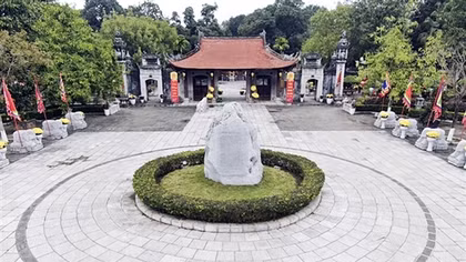 Hai Bà Trưng có phải mang họ Trưng?