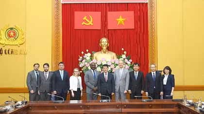 Đảm bảo ngày càng tốt hơn quyền tự do tín ngưỡng, tôn giáo của người dân