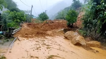 Mưa lớn tại Sơn La làm sạt lở, cuốn trôi nhiều nhà dân