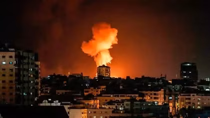 Israel đêm thứ ba tập kích Syria