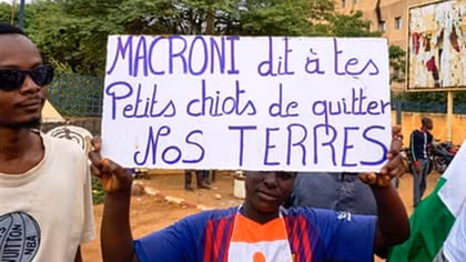 Niger: Giải pháp hòa bình hay chiến tranh?