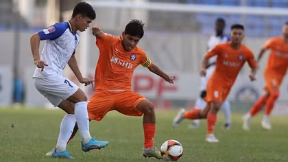V-League 2023 bước vào những vòng cuối: Tại sao nhiều đội bóng chỉ tung ra đội hình trẻ?