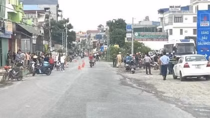 Nốc rượu bia, nam thanh niên lao ô tô tông chết 2 cháu đi xe đạp điện
