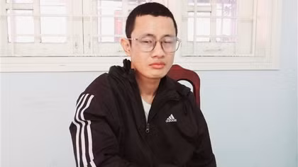 Cướp giật điện thoại bán lấy tiền mua ma túy