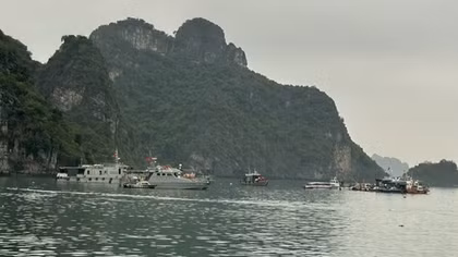 Tìm thấy hộp đen, xác định phi công cố gắng đưa máy bay đến khu vực an toàn