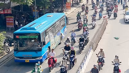 Quý I, Tổng Công ty vận tải Hà Nội tiếp nhận gần 200 cuộc gọi khen ngợi từ người dân