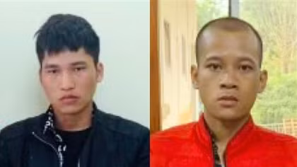 Bắt quả tang hai đối tượng vận chuyển trái phép 2 bánh heroin