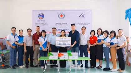 Tình trạng học sinh bị thấp còi do suy dinh dưỡng ở Tây Bắc