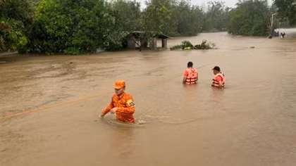 Bão chồng bão, hai nước châu Á sơ tán khẩn cấp hàng trăm nghìn dân