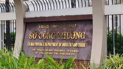 Cựu Giám đốc Sở Công thương Cà Mau bị kỷ luật cảnh cáo