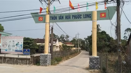 Lật tẩy vụ nghiệm thu khống 613 triệu đồng đường bê tông nông thôn