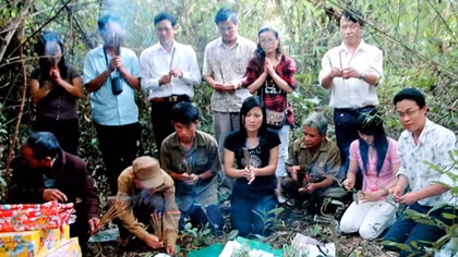 Về nơi Dũng sĩ phá bom Vương Đình Nhỏ nằm lại