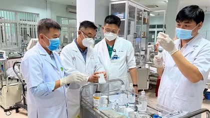 Đấu thầu thuốc còn chậm, do đâu?