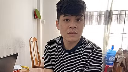 Đến nhận súng đạn ship theo xe khách thì bị bắt