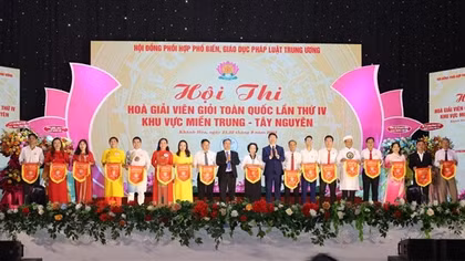 17 đội tranh tài tại Hội thi hòa giải viên giỏi khu vực miền Trung - Tây Nguyên