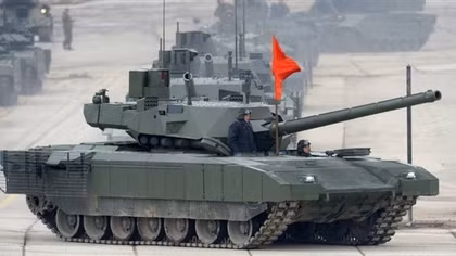 Siêu tăng T-14 Armata Nga tập kích mục tiêu Ukraine