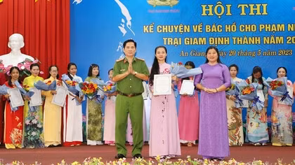 Sôi nổi Hội thi kể chuyện về Bác Hồ cho nữ phạm nhân
