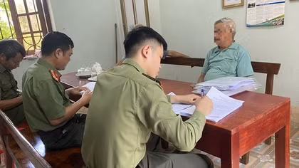 Ông già U70 bị phạt 10 triệu vì đăng tin sai sự thật lên mạng
