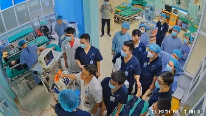 Cứu nam thanh niên khoẻ mạnh bị ngừng tim 5 lần