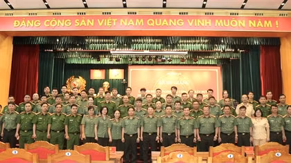 Bế giảng Lớp bồi dưỡng nghiệp vụ công tác xây dựng phong trào toàn dân bảo vệ an ninh Tổ quốc