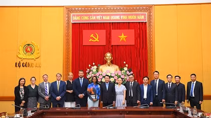 Không ngừng đấu tranh phòng, chống các hành vi xâm phạm quyền sở hữu trí tuệ