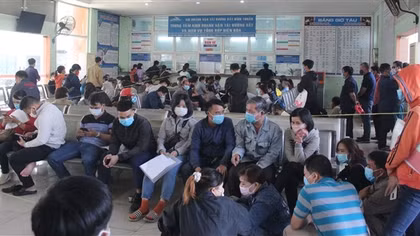 Ga Sài Gòn mở bán hơn 200.000 vé tàu Tết từ ngày 15/10