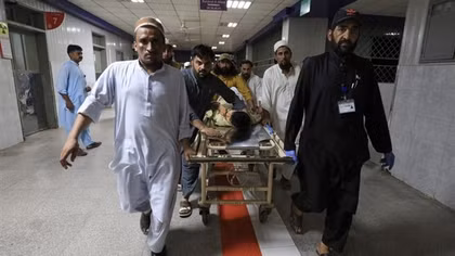 Đánh bom sự kiện chính trị tại Pakistan, gần 200 người thương vong