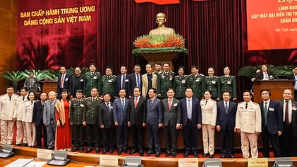 Phát huy năng lượng sáng tạo của các nhà khoa học, trí thức, văn nghệ sĩ