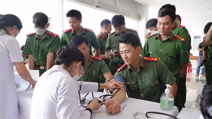 Hơn 150 cán bộ - chiến sĩ Công an tỉnh Ninh Thuận hiến máu tình nguyện