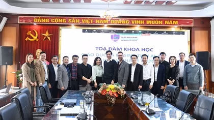 Tận dụng sức mạnh của ChatGPT thay vì "né tránh"