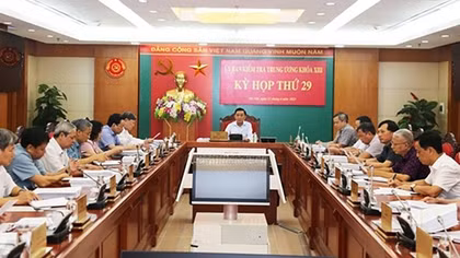 Ủy ban Kiểm tra Trung ương thi hành kỷ luật một số tổ chức đảng, đảng viên