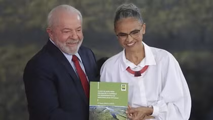 Ông Lula Da Silva nỗ lực giải cứu lá phổi thế giới