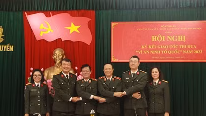 Các cụm thi đua ký kết giao ước thi đua