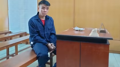 Y án tử hình kẻ "đi mua hộ" gần 1 kg ma túy