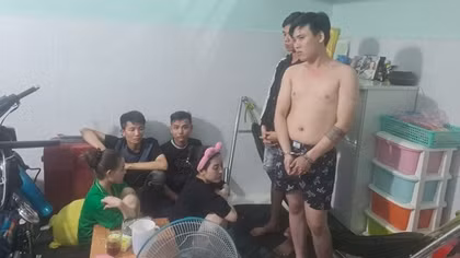 Bảy nam nữ “phê” ma túy trong phòng trọ