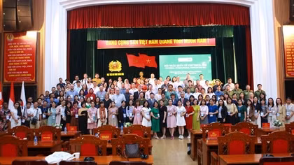 Bế mạc Hội thảo quốc tế VietTELSOL 2023