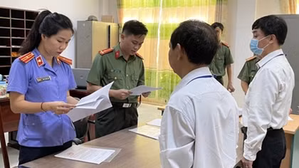 Lập hồ sơ khống “lủm” 36,5 tỷ tiền hỗ trợ tàu cá, cựu Giám đốc sở và đồng phạm bị truy tố