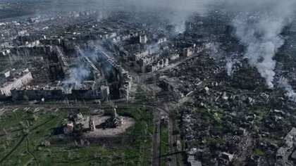 Ông Zelensky ví Bakhmut như Hiroshima năm 1945