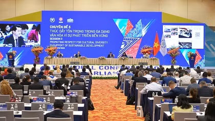 Thúc đẩy tôn trọng đa dạng văn hóa vì sự phát triển bền vững