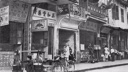 Hàng Buồm lộng gió cửa sông